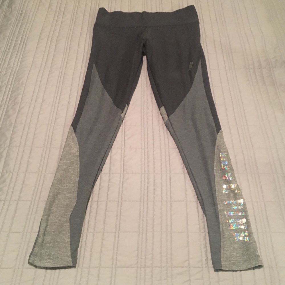 Size Small VS Pink Multi Grey Yoga Pant